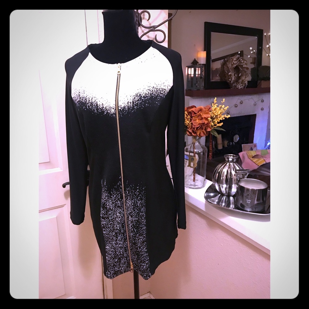 - Frank Lyman Design Tunic